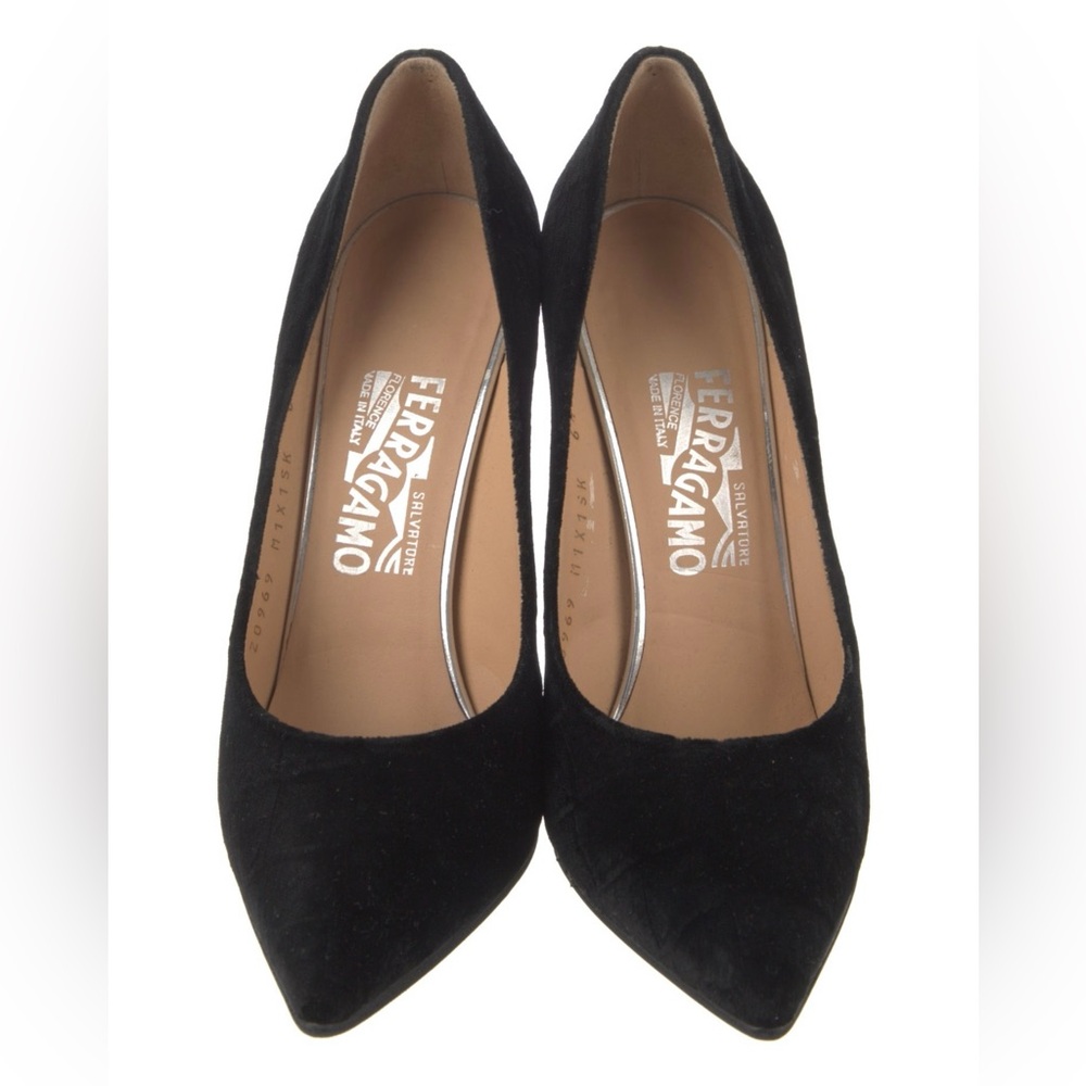 Salvatore Ferragamo Heels sz 6.5